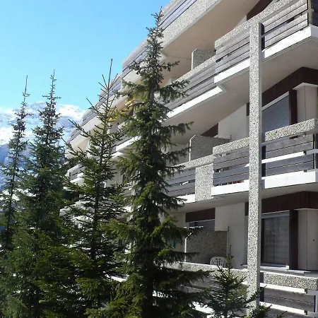 Apartment 25 *